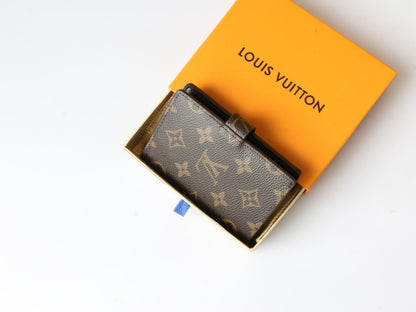 Louis Vuitton Wallet Monogram Mini Agenda Cover