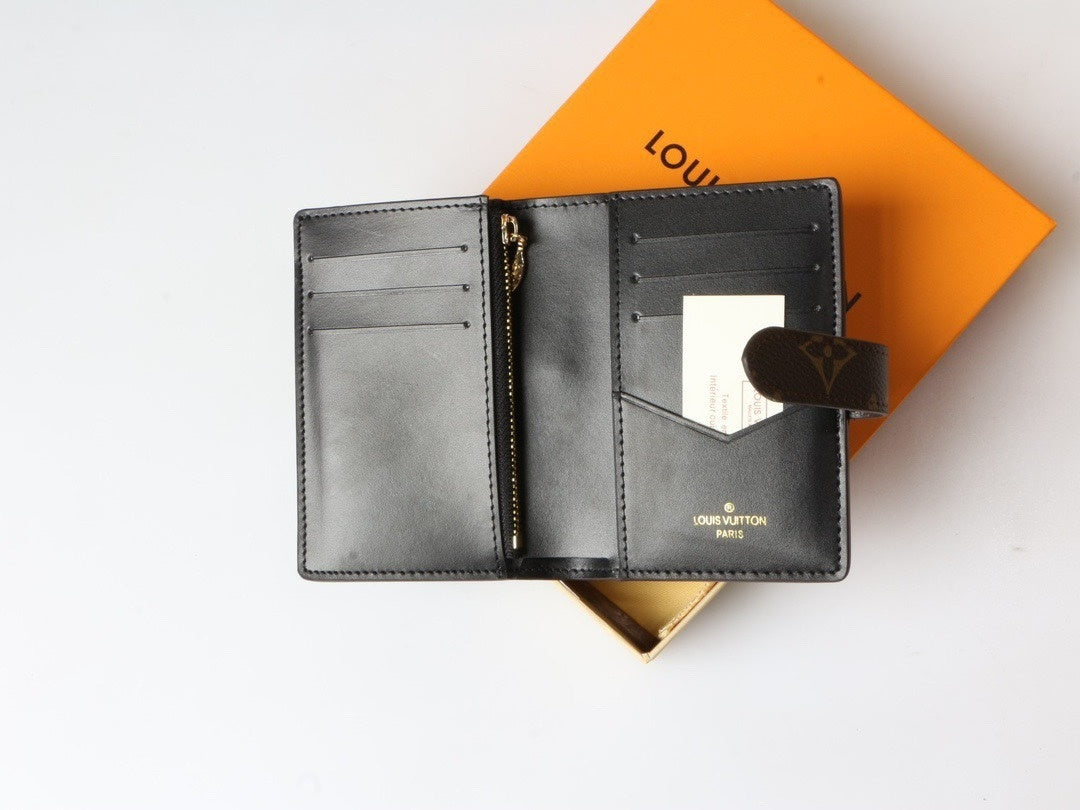 Louis Vuitton Wallet Monogram Mini Agenda Cover