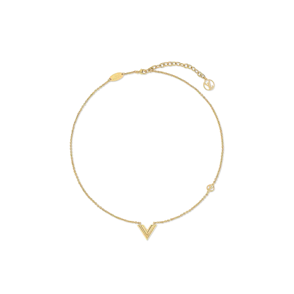 Essential V Necklace