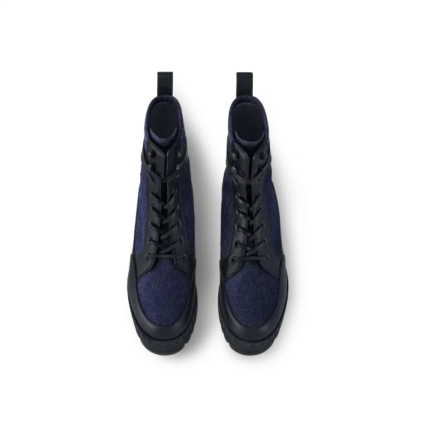 Laureate Platform Desert Boot