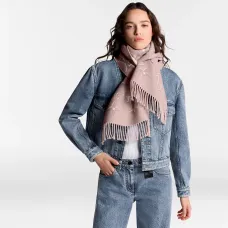 LV Essential Shine Scarf