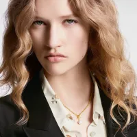 LV Iconic Louisa Necklace