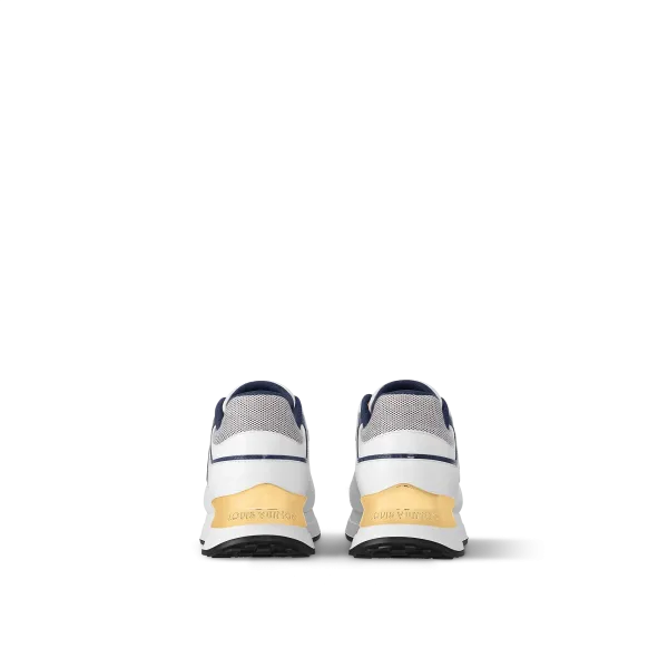 Neo Run Away Sneaker