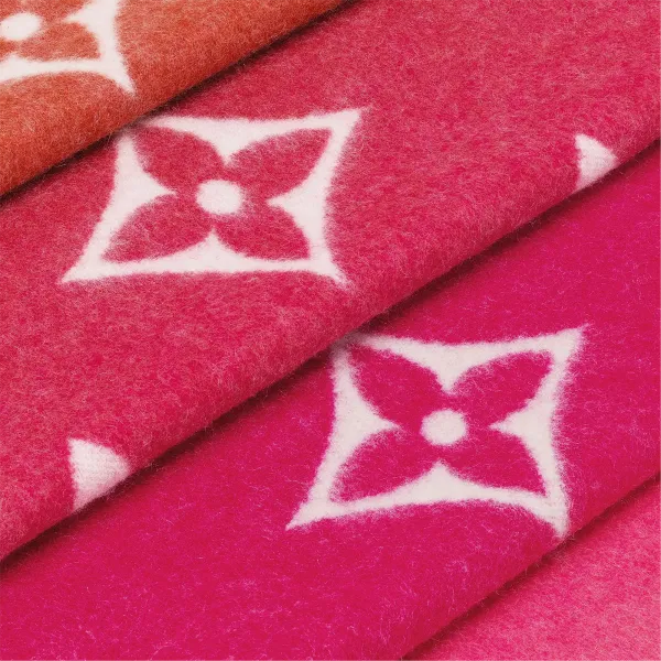 Reykjavik Gradient Scarf