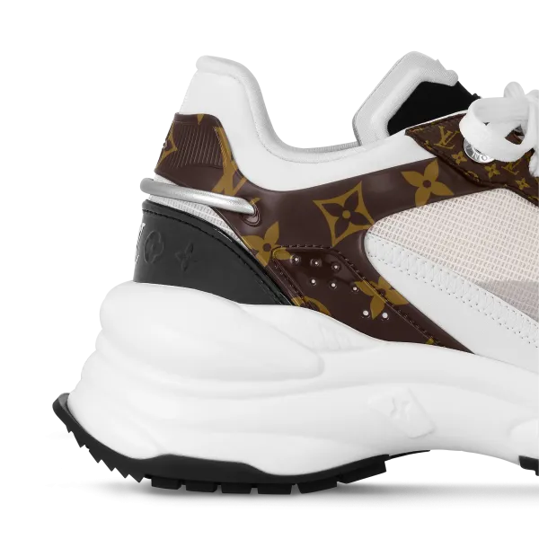 Run 55 Sneaker