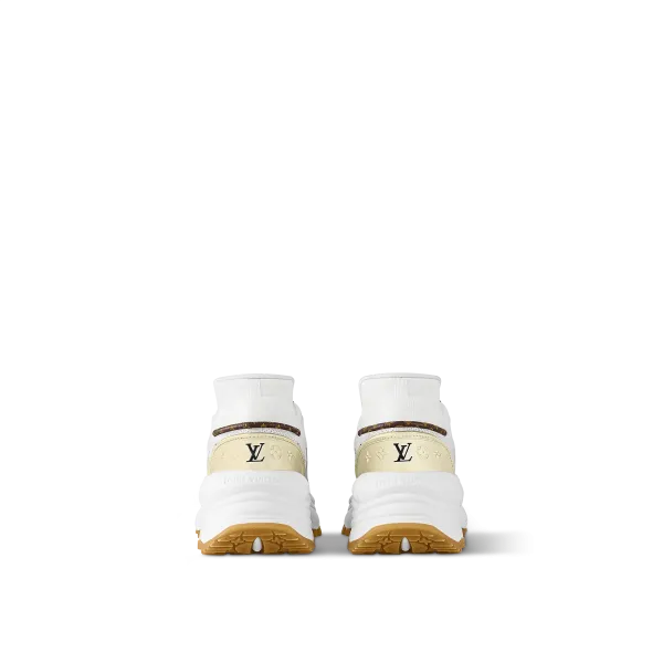 Run 55 Sneaker