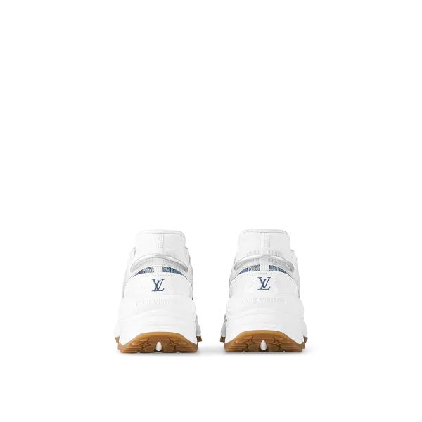 Run 55 Sneaker