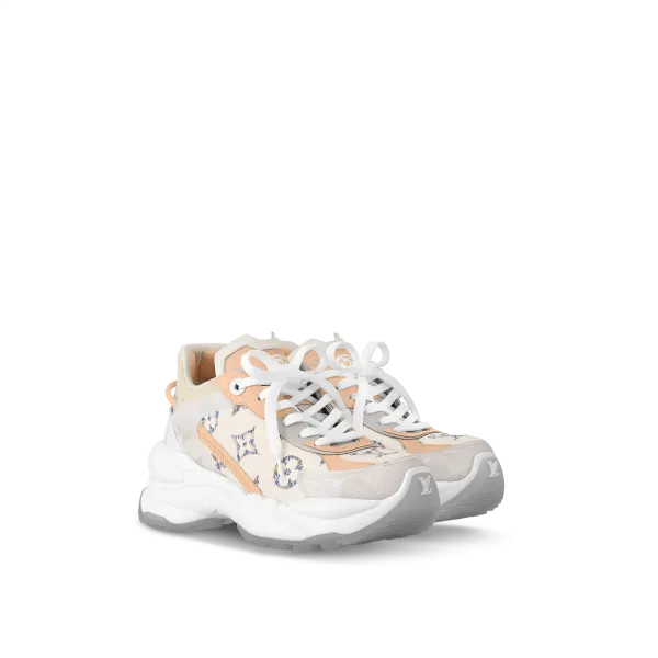 Run 55 Sneaker