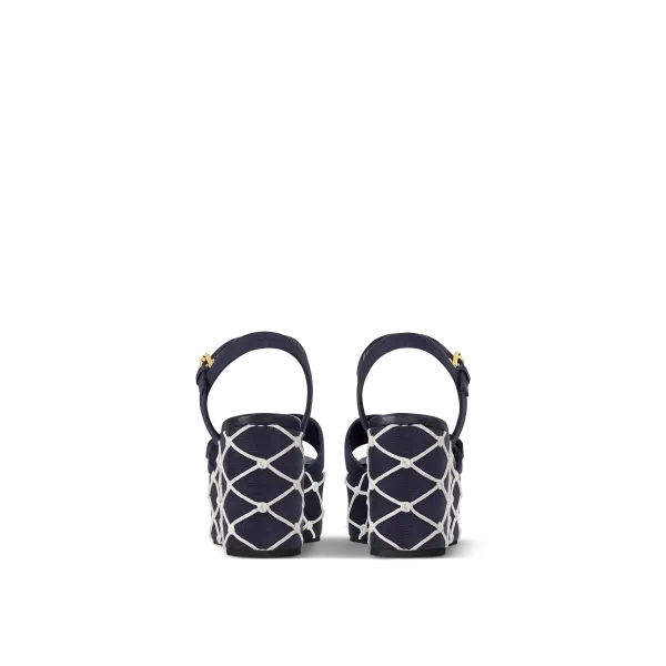 Shake Wedge Sandal