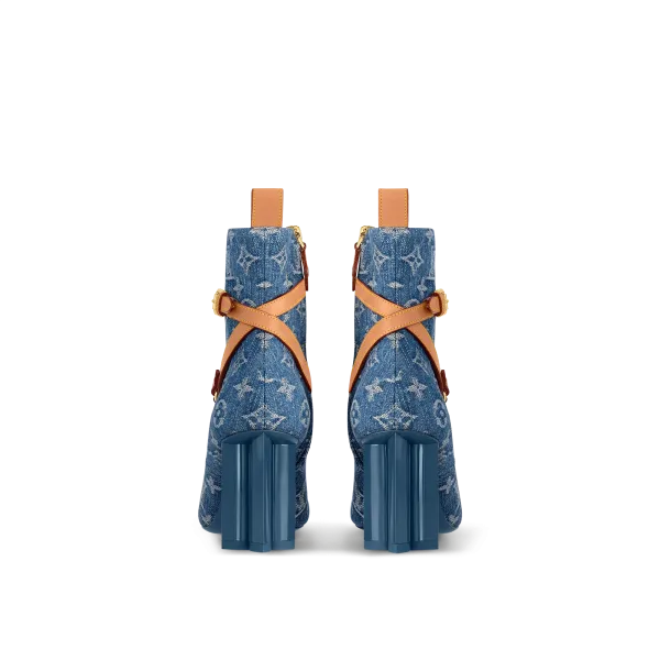 Silhouette Ankle Boot