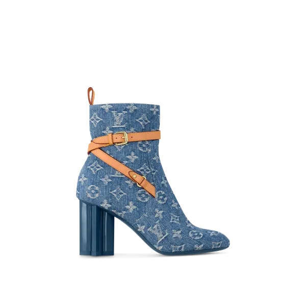 Silhouette Ankle Boot