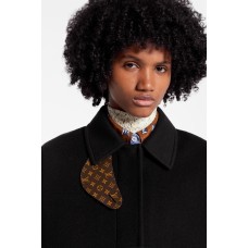 Cape With Chin Strap