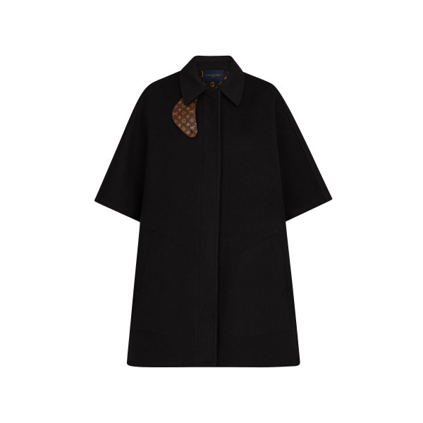 Cape With Chin Strap