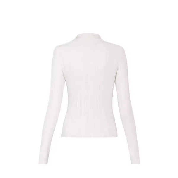 Long-Sleeved Pullover
