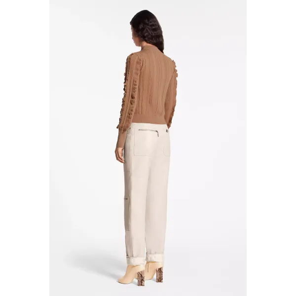 Long Sleeved Pullover With Frills