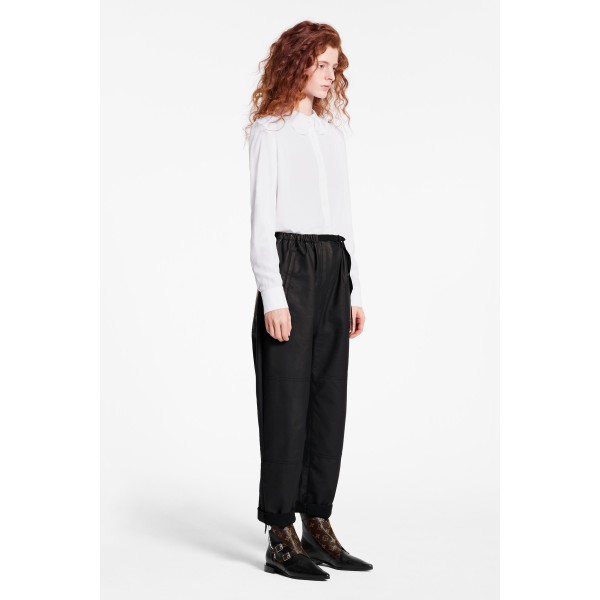 Long Sleeved Shirt With Embroidered Collar