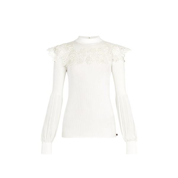 Pullover With Lace