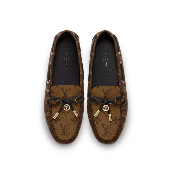 Gloria Flat Loafer