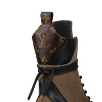 Laureate Platform Desert Boot