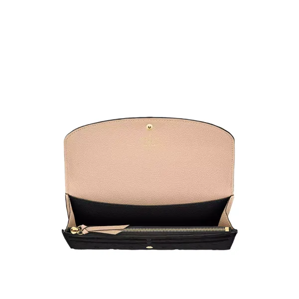 Emilie Wallet