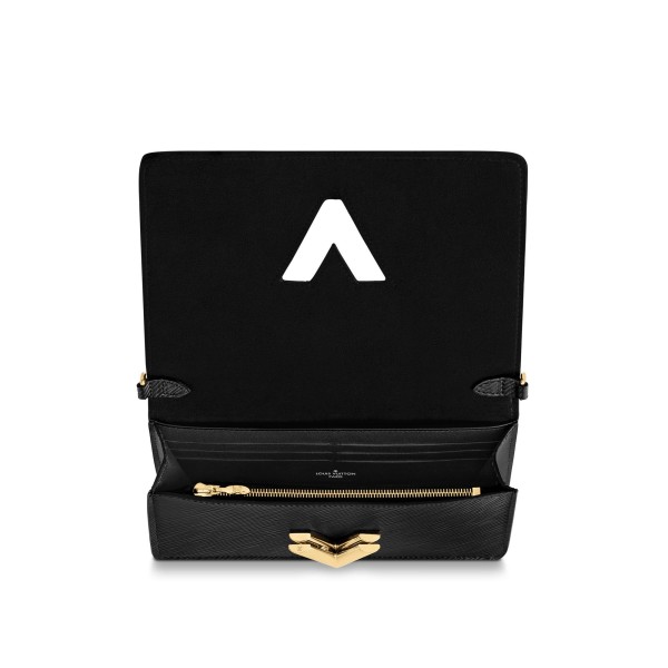 Twist Belt Chain Wallet